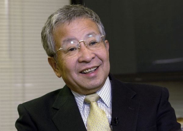 Eisuke Sakakibara