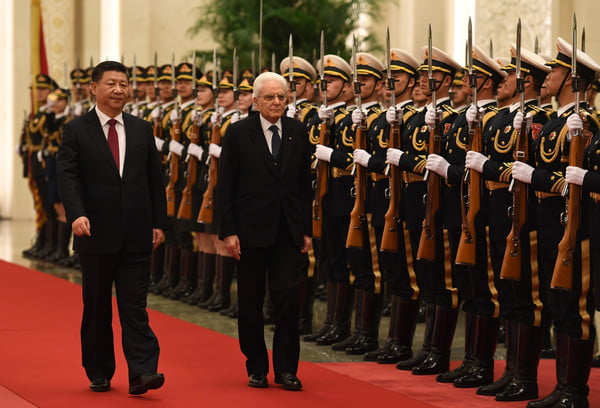 Xi Jinping dan Sergio Mattarella