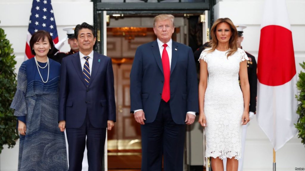 Donald Trump dan Shinzo Abe
